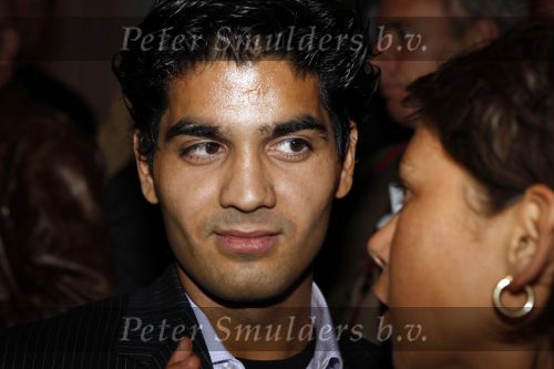 Amsterdam 10 september 2007
Premiere Sextet in Mercurius . politicus Ehsan Jami met beveiliging