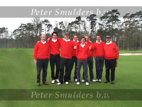 Sint Michielsgestel, 5 April 2009   
Het eerste Heren team van de Eindhovensche Golf     
uitkomend in de eerste klasse  
Met o.a. Michiel Frank, Frans v Engelen, Junior Smulders, Martijn Rehling, Pieter de wit en Maarten v Vliet
