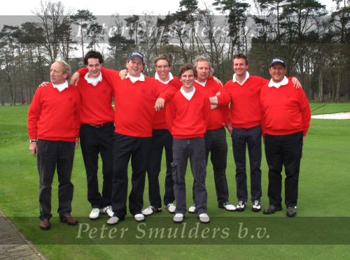 Sint Michielsgestel, 5 April 2009   
Het eerste Heren team van de Eindhovensche Golf     
uitkomend in de eerste klasse  
Met o.a. Michiel Frank, Frans v Engelen, Junior Smulders, Martijn Rehling, Pieter de wit en Maarten v Vliet
