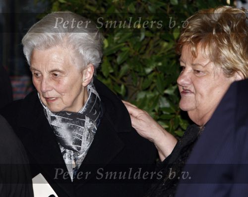 Amsterdam 1 februari 2008
Koningin Beatrix (70jaar) en Prinses Margriet (65 jaar) vieren hun verjaardag in Carre. Els Borst en Erica Terpstra