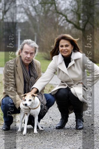 Amstelveen 20 februari 2009
Els v Lunteren met partner Taco en hond aan het wandelen.
Peter Smulders bv