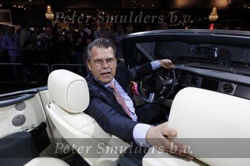 Amsterdam 5 april 2009
Emile Ratelband in een nieuwe rolls royce cabrio. Emile heeft zelf een nieuwe Rolls besteld.
Peter Smulders bv