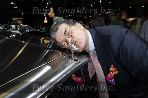 Amsterdam 5 april 2009
Emile Ratelband in een nieuwe rolls royce cabrio. Emile heeft zelf een nieuwe Rolls besteld.
Peter Smulders bv
