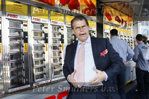 Amsterdam 5 april 2009
Emile Ratelband moet 15 kg afvallen.
Peter Smulders bv