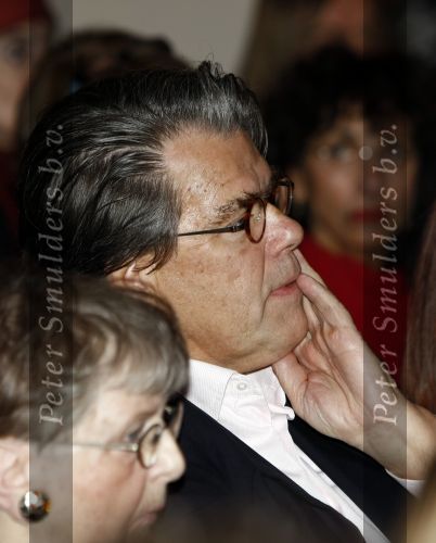 Esbeek 12 maart 2008
Emile Ratelband bij uri geller.
Peter Smulders bv