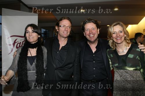 Tilburg, 20 Januari 2008
 Premiere FAME in de stadsschouwburg van Tilburg
op de foto Eric v Tijn men Henkjan Smits met hun vrouwen