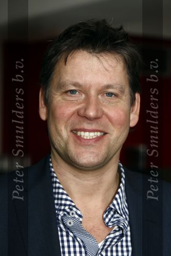 Zaandam 27 januari 2009
Voorjaarspresentatie sbs6 in het zaantheater. eric v d Hoff
Peter Smulders bv