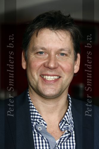 Zaandam 27 januari 2009
Voorjaarspresentatie sbs6 in het zaantheater. eric v d Hoff
Peter Smulders bv