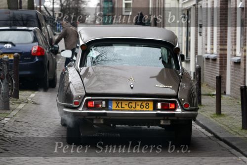 Amsterdam 7 februari 2008
Erik de Vogel met zijn oldtimer Citroen Snoek.
Peter Smulders bv