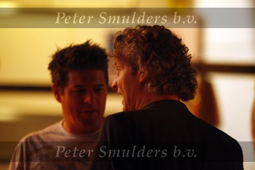 Hilversum 12 januari 2008
Erland Galjaard op naborrel van idols. Hij heeft niet met Wendy v Dijk staan praten.