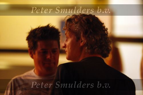 Hilversum 12 januari 2008
Erland Galjaard op naborrel van idols. Hij heeft niet met Wendy v Dijk staan praten.