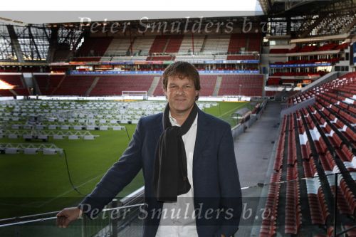 Eindhoven, 30 Oktober 2007
Erwin Koeman tijdens een intervieuw in het PSV stadion in Cafe/Restaurant \