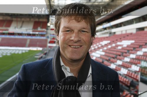 Eindhoven, 30 Oktober 2007
Erwin Koeman tijdens een intervieuw in het PSV stadion in Cafe/Restaurant \