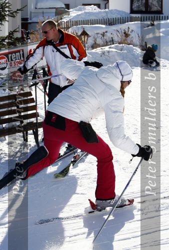 Fiss 15 februari 2009
Ruud en Estelle Gullit met hun kinderen Joelle en Maxim op ski vakantie in Fiss.
Peter Smulders bv