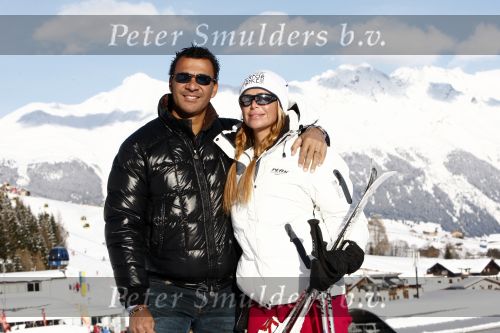 Fiss 15 februari 2009
Ruud en Estelle Gullit met hun kinderen Joelle en Maxim op ski vakantie in Fiss.
Peter Smulders bv