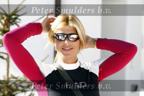 Fiss 28 februari 2008
Estelle Gullit en Joelle en Maxim op wintersport/ skivakantie in Fiss. Ruud is er niet bijn vanwege trainingskamp LA Galaxy waar hij trainer is.
Peter Smulders bv