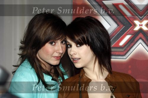 Hilversum 17 maart 2009
Presentatie van de finalisten van the X factor in studio 22. Martiujn Krabbe en Wendy v Dijk Presenteren het programma. Eva en nathalie Buurman en Buurman
Peter Smulders bv