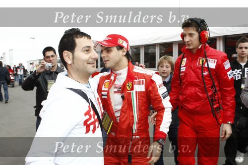 Barcelona 11 maart 2009
Test dag voor de formule 1 teams op het circuit van Barcelona. Felipe Massa voor Ferrari
Peter Smulders bv