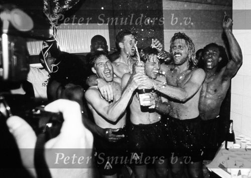 Groningen, 31 Mei 1993
Feyenoord is Landskampioen door met 5-0 te winnen van FC Groningen
Op de foto Ruud Heus, Rob Witschge, John de Wolf, Regi Blinker, John v Loen en bijna onzichtbaar linksachter Josef Kiprich