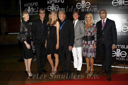 Amsterdam 7 september 2006
Elite en Samsung model finale in beurs v Berlage.
Rob Peetoom Jeroen v d Mast Martijn Lusink en Fiona Hering