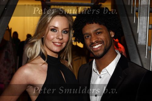 Amsterdam 2 maart 2009
Modeshow Jos Raak bij Loods 6 in Amsterdam. Frances de Jong met vriend
Peter Smulders bv