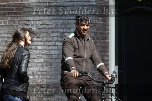 Amsterdam 13 april 2009
Frank Rijkaard met zijn nieuwe vriendin Stephanie Fransen. Ze vertrekken bij zijn nieuwe huis en gaan lunchen bij het Hilton hotel.
Peter Smulders bv