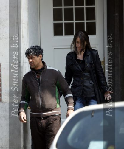 Amsterdam 13 april 2009
Frank Rijkaard met zijn nieuwe vriendin Stephanie Fransen. Ze vertrekken bij zijn nieuwe huis en gaan lunchen bij het Hilton hotel.
Peter Smulders bv
