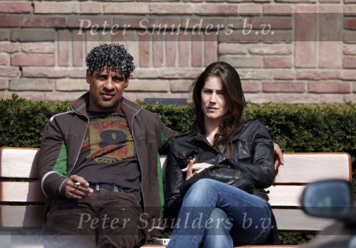 Amsterdam 13 april 2009
Frank Rijkaard met zijn nieuwe vriendin Stephanie Fransen. Ze vertrekken bij zijn nieuwe huis en gaan lunchen bij het Hilton hotel.
Peter Smulders bv