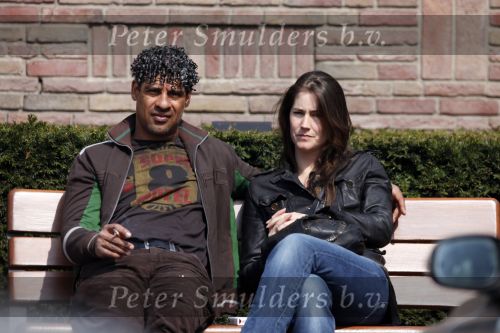 Amsterdam 13 april 2009
Frank Rijkaard met zijn nieuwe vriendin Stephanie Fransen. Ze vertrekken bij zijn nieuwe huis en gaan lunchen bij het Hilton hotel.
Peter Smulders bv