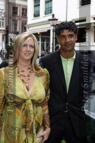 Amsterdam 29 juni 2007
Aron Winter trouwt met Yvonne in het West Indisch huis in Amsterdam. Frank Rijkaard en zijn vrouw Monique