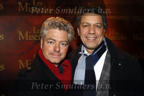 Amsterdam 21 januari 2009
Premiere Les Miserables in Carre. Frank sanders met compagnon
Peter Smulders bv