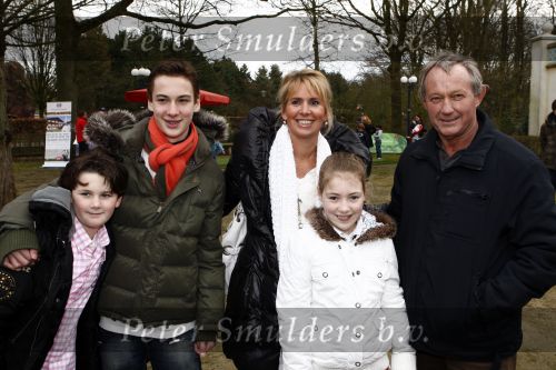Kaatsheuvel 29 maart 2009
15 jarig bestaan van Princess in de efteling. Frank Wentink met gezin
Peter Smulders bv