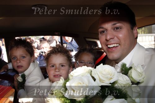 Fijnaart Willemstad 9 mei 2008
Trouwen Frans Bauer en Mariska. Christian Jan en Frans Jr zijn natuurlijk erbij.
Peter Smulders bv