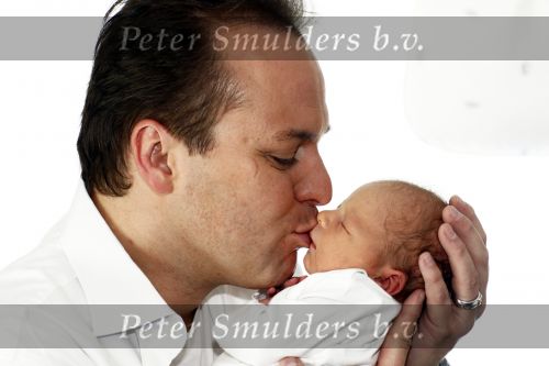 Fijnaart 11 mei 20-09
Frans en Mariska bauer met hun lasatste aanwinst Lucas. Ook Christiaan Frans en Jan waren natuurlijk aanwezig.
Peter Smulders bv