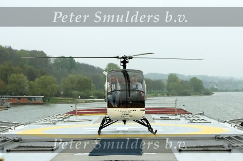 Oosterbeek, 24 April 2008
Frans Bauer komt samen met zijn a.s. vrouw Mariska Bauer aan met de helicopter.
Zij zijn gelandt op de huwelijksboot de \