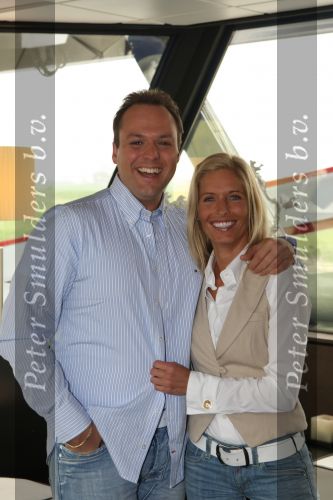 Oosterbeek, 24 April 2008
Frans Bauer komt samen met zijn a.s. vrouw Mariska Bauer aan met de helicopter.
Zij zijn gelandt op de huwelijksboot de \