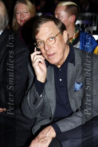Amsterdam 24 januari 2008
Elle style award. Frans Molenaar met gsm