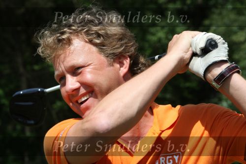 Ommen, 25 Mei 2009 Energy4all Golfdag 2009 op golfbaan Hooge Graven
met veel BN-ers, georganiseerd door golfpro Joost Hage en zijn vrouw Gina Hage
Frits Kuipers
Peter Smulders BV Eindhoven