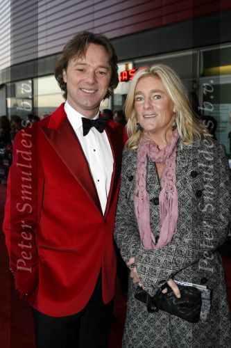 Rotterdam 16 december 2007
premiere Evita in het nieuwe Luxor theater. Frits Sissing met vrouw