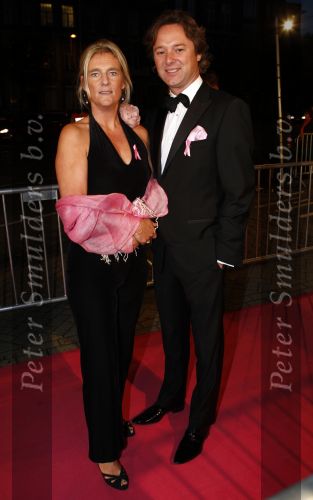 Amsterdam 29 september 2008
Pink Ribbon gala in het concert gebouw.Frits Sissing met vrouw
Peter Smulders bv