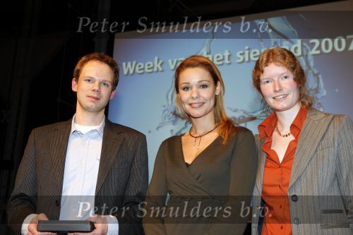Amstedam 19 november 2007
Froukje de Both bij presentatie bij de week van het sieraad in de beurs v Berlage.