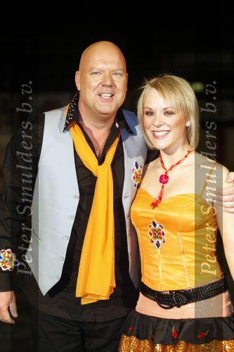 Amsterdam 23 oktober 2007
Nance Coolen en Gerard Joling bij presentatie sterren dansen op het ijs van sbs6  op de jaap eden baan. Gaston Starreveld