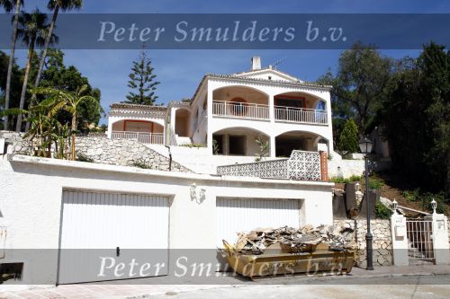 Marbella 23 april 2008

gaston Starreveld bij de verbouwing van zijn grand cafe Juul en zijn nieuwe huis.
Peter Smulders bv