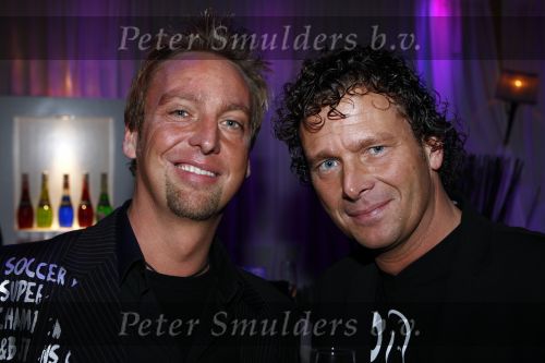 Uitgeest 16 januari 2008
Nieuwjaarsreceptie henk geels in bob\'s saloon. Gebroeders Ko