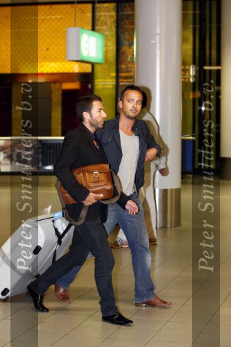 Amsterdam 27 augustus 2008
Geert Hoes en Arjen de vriend van Percy arriveren op schiphol nadat ze op Aruba zijn geweest voor de begrafenis van Percy.