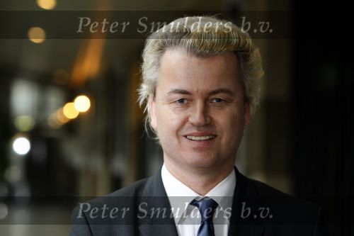 Den Haag 23 januari 2009 
Karel Hille interviewt Geert Wilders in de tweede kamer.
Peter Smulders bv
