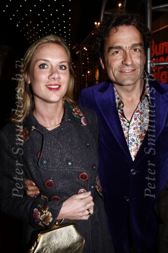 Hilversum 5 maart 2009
Uitreiking van de gouden harpen in studi 21. Gerard Alderliefste met vrouw
Peter Smulders bv