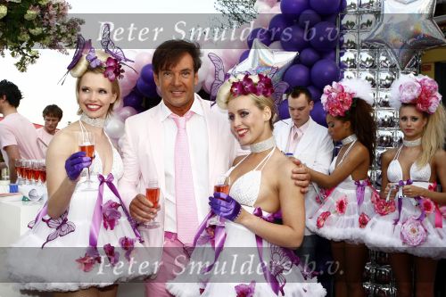 Amsterdam 27 april 2009
Feestje van Gerard Joling voor zijn 49e verjaardag bij cafe het Kalfje.
Peter Smulders bv