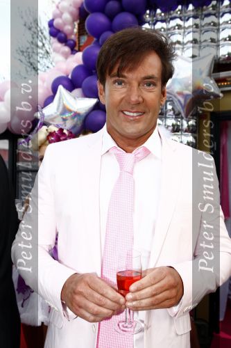 Amsterdam 27 april 2009
Feestje van Gerard Joling voor zijn 49e verjaardag bij cafe het Kalfje.
Peter Smulders bv