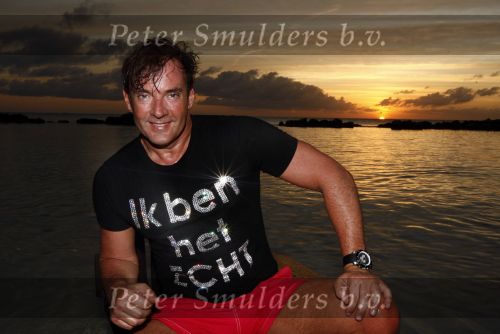 Curacao 2 januari 2009
Gerard Joling hard aan het lopen op Curacao. Hij loopt elke dag 10 km om fit te blijven.
Peter Smulders bv